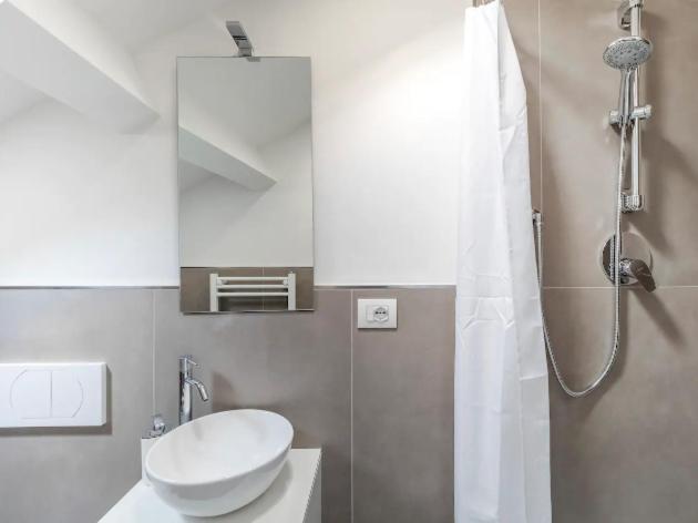 Sammartini Nice Attic Apartment Милано Екстериор снимка